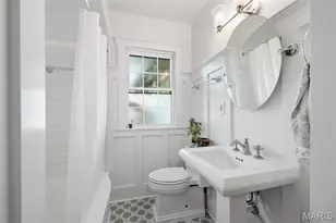 895 Brookside Dr, Saint Louis, MO 63122 - Photo 24