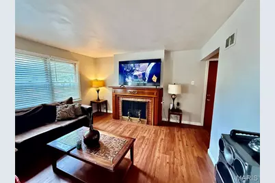 1047 Forest Home Drive, Bellefontaine Neighbors, MO 63137 - Photo 1