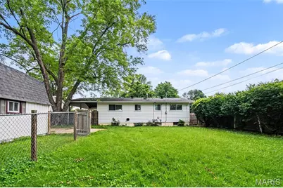 1150 Kostka Lane, Florissant, MO 63031 - Photo 14