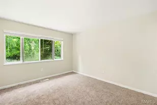 985 Belmont Terrace, Florissant, MO 63033 - Photo 12