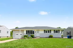 245 Jeanette Dr, Florissant, MO 63031 - Photo 1