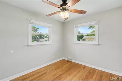 245 Jeanette Drive, Florissant, MO 63031 - Photo 10