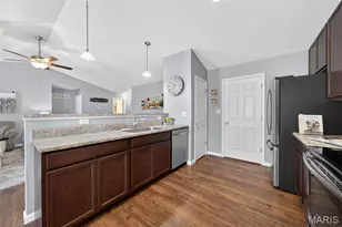 509 Gaslite Dr, O'Fallon, MO 63366 - Photo 14