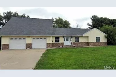 4906 Wyaconda Street, Hannibal, MO 63401 - Photo 1