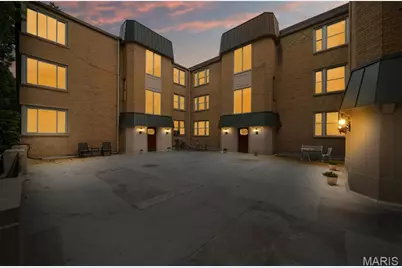 7542 York Drive #3E, Saint Louis, MO 63105 - Photo 2