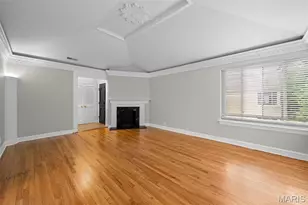 7542 York Dr, Saint Louis, MO 63105 - Photo 10
