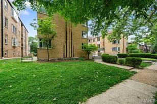 7542 York Dr, Saint Louis, MO 63105 - Photo 30