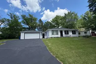 340 Wedge Dr, Dellwood, MO 63135 - Photo 1