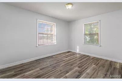 8234 Airport Road, Saint Louis, MO 63134 - Photo 10