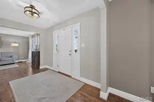 292 England Dr, O'Fallon, MO 63366 - Photo 8