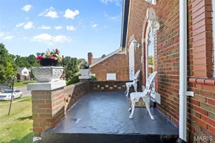 3738 Lawler Dr, Saint Louis, MO 63121 - Photo 4