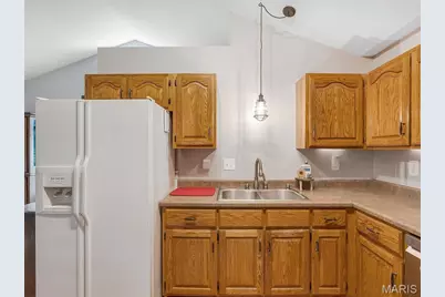 115 Apache Drive, Pacific, MO 63069 - Photo 8
