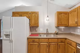 115 Apache Dr, Pacific, MO 63069 - Photo 8
