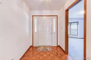 2942 Sylvan Ln, Saint Charles, MO 63301 - Photo 4