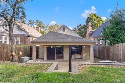 7458 Gannon Avenue, University City, MO 63130 - Photo 48