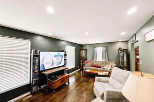 2610 Marsh Ave, Hannibal, MO 63401 - Photo 2