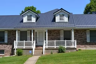 2610 Marsh Ave, Hannibal, MO 63401 - Photo 2