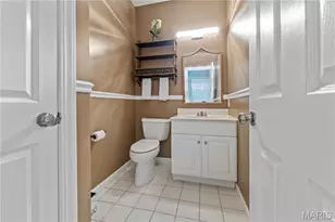 2320 Wellington Estates Dr, Chesterfield, MO 63017 - Photo 20