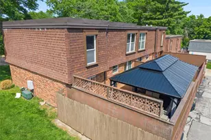 13556 Coliseum Dr, Chesterfield, MO 63017 - Photo 52