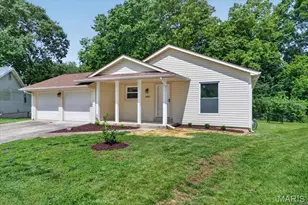 2463 Village Glen Ct, Maryland Heights, MO 63043 - Photo 28