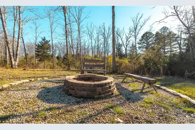 498 Cunningham Road, Cuba, MO 65453 - Photo 32