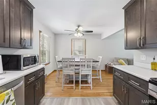 10840 Bernadine Dr, Saint Louis, MO 63123 - Photo 8