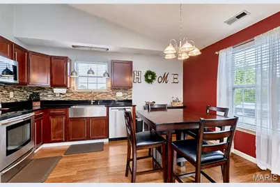11087 Gravois Road #302, Saint Louis, MO 63126 - Photo 10