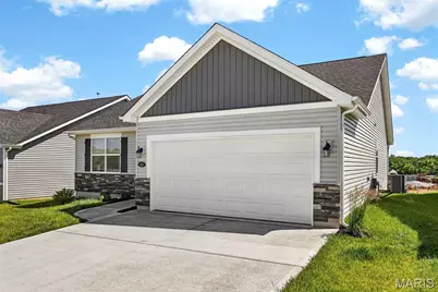 833 Cedarwood Drive, Moscow Mills, MO 63362 - Photo 4