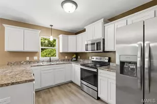 241 Cuivre Valley Dr, Troy, MO 63379 - Photo 6