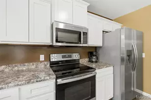 241 Cuivre Valley Dr, Troy, MO 63379 - Photo 8