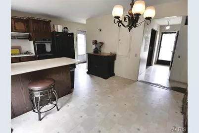 2295 Woodgrass Drive, Saint Louis, MO 63114 - Photo 12