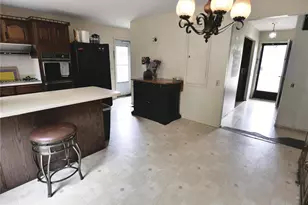 2295 Woodgrass Dr, Saint Louis, MO 63114 - Photo 12