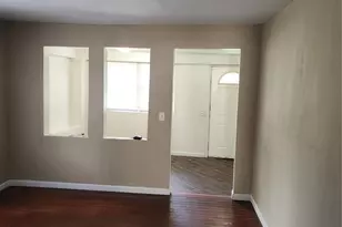 8972 Edna St, Saint Louis, MO 63147 - Photo 2