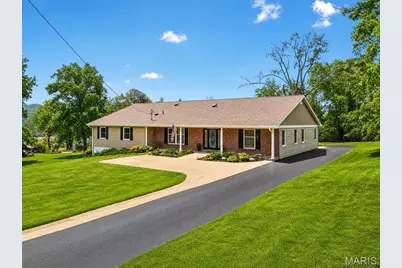 14 Ferndale Drive, Fenton, MO 63026 - Photo 2