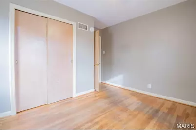 8903 Pine Avenue, Saint Louis, MO 63144 - Photo 8