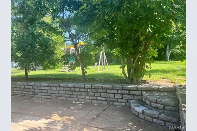 8903 Pine Avenue, Saint Louis, MO 63144 - Photo 16