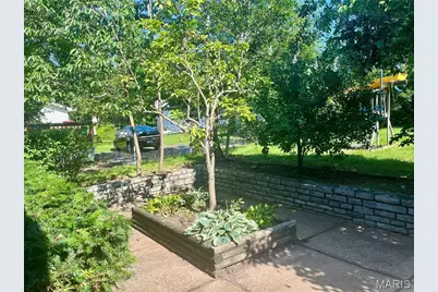 8903 Pine Avenue, Saint Louis, MO 63144 - Photo 14