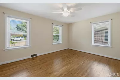 216 Turf Court, Saint Louis, MO 63119 - Photo 18