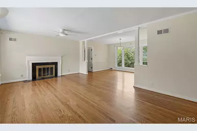 216 Turf Court, Saint Louis, MO 63119 - Photo 6