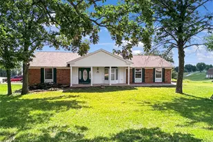 1300 N Washington Ave, Union, MO 63084 - Photo 1