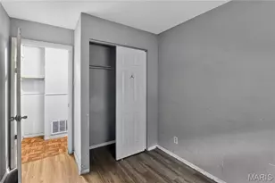10151 Mayfair Dr, Saint Louis, MO 63136 - Photo 8