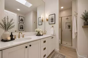 11 Portland Ct, Saint Louis, MO 63108 - Photo 20