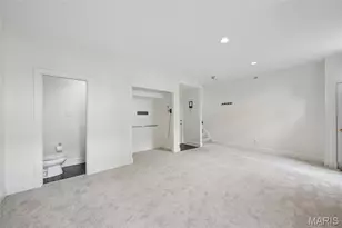 11 Portland Ct, Saint Louis, MO 63108 - Photo 18