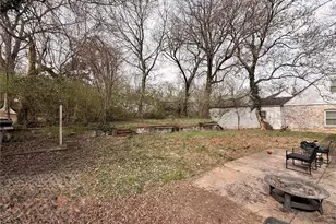 20 Green Acres Rd, Bellefontaine Neighbors, MO 63137 - Photo 4