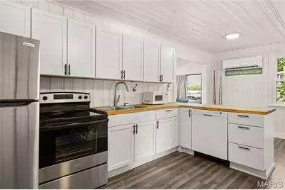 37 Rub Jean Drive, Sunrise Beach, MO 65079 - Photo 10