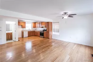3828 McRee Ave, Saint Louis, MO 63110 - Photo 2