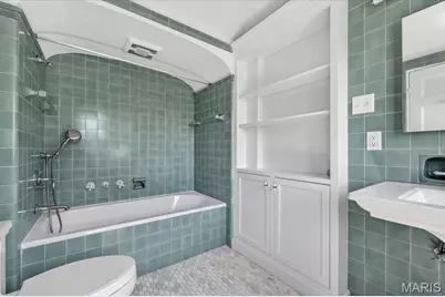5795 Lindell Boulevard, Saint Louis, MO 63112 - Photo 36