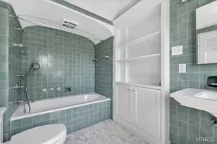 5795 Lindell Blvd, Saint Louis, MO 63112 - Photo 36
