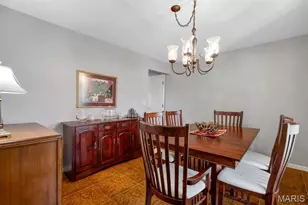 1748 Golden Lake Ct, Chesterfield, MO 63017 - Photo 12