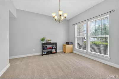 688 Stoney Creek Lane, Ballwin, MO 63021 - Photo 6